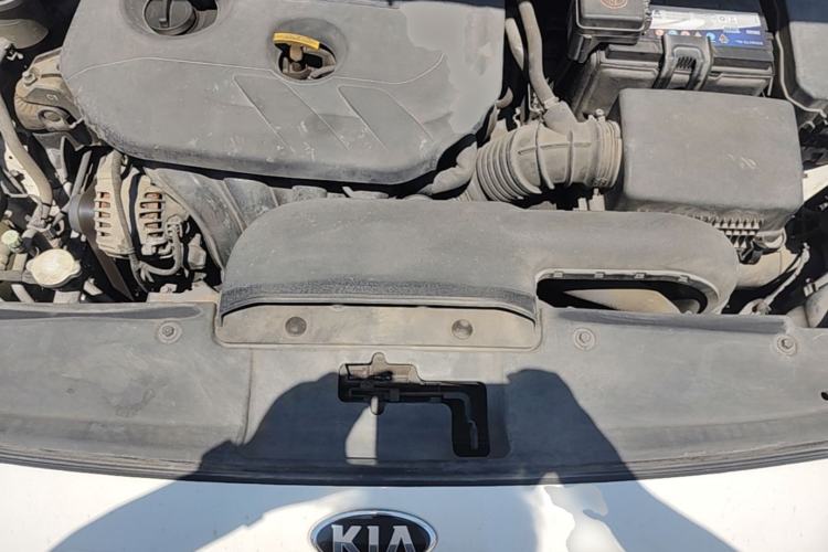 Used Kia K4 2015 1.8L Automatic GLS Special Engine Bay