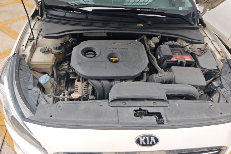 Used Kia K4 2015 1.8L Automatic GLS Special Engine Bay