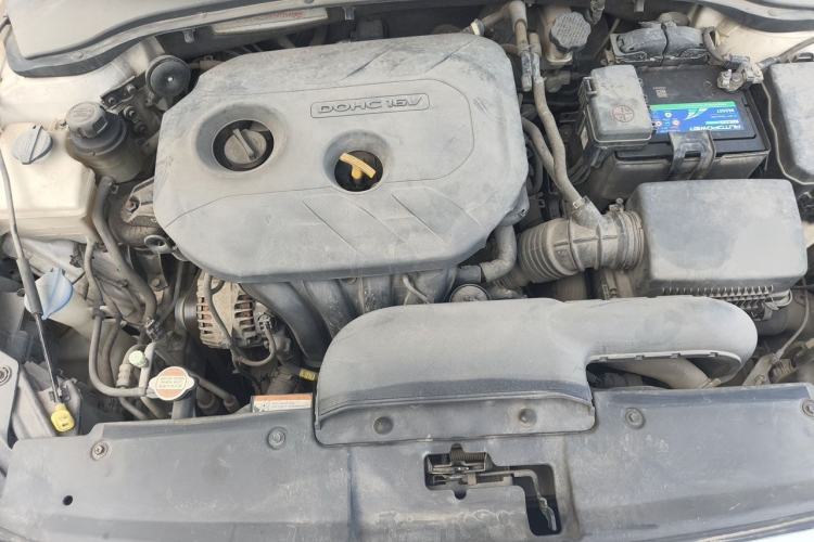 Used Kia K4 2015 1.8L Automatic GLS Special Engine Bay
