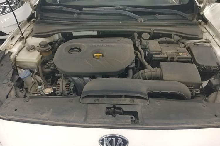 Used Kia K4 2015 1.8L Automatic DLX Special Engine Bay