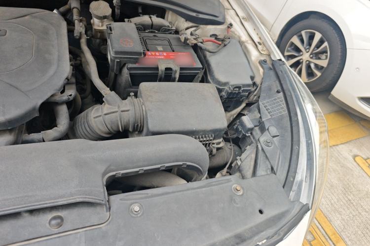Used Kia K4 2015 1.8L Automatic GLS Special Engine Bay Left