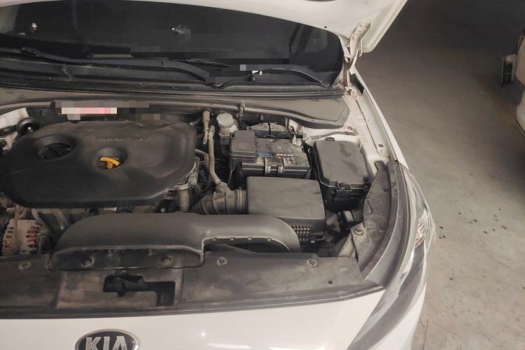 Used Kia K4 2015 1.8L Automatic GLS Special Engine Bay Left