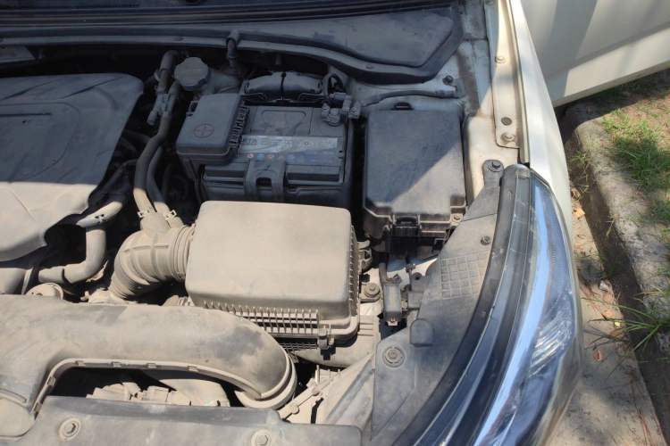 Used Kia K4 2015 1.8L Automatic GLS Special Engine Bay Left