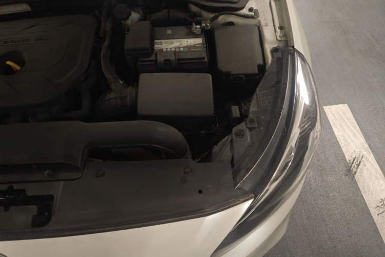Used Kia K4 2015 1.8L Automatic DLX Special Engine Bay Left