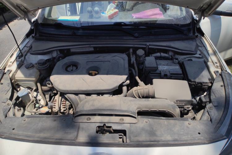 Used Kia K4 2015 1.8L Automatic GLS Special Engine Bay