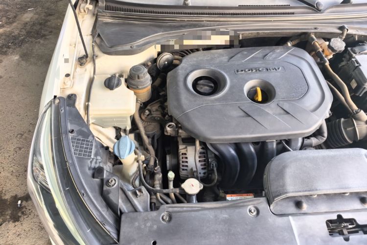 Used Kia K4 2015 1.8L Automatic GLS Special Engine Bay Right