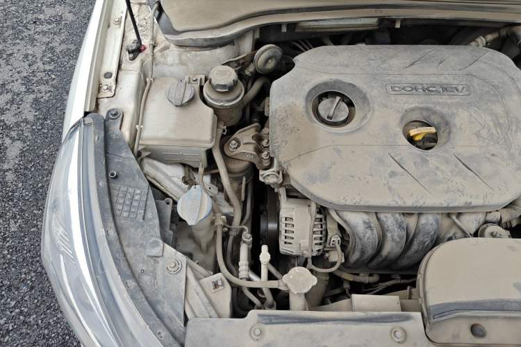 Used Kia K4 2015 1.8L Automatic GLS Special Engine Bay Right