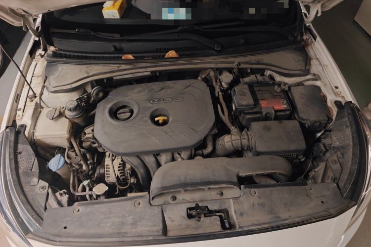 Used Kia K4 2015 1.8L Automatic GLS Special Engine Bay