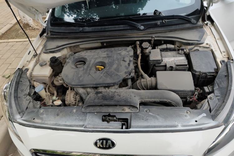 Used Kia K4 2015 1.8L Automatic GLS Special Engine Bay