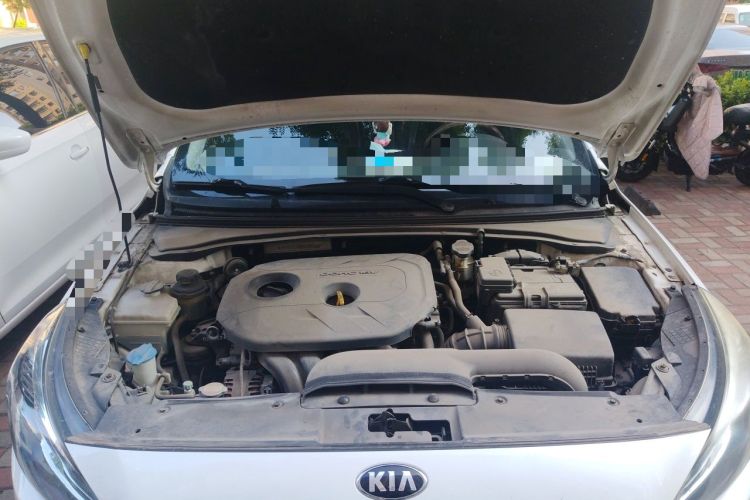 Used Kia K4 2015 1.8L Automatic GLS Special Engine Bay
