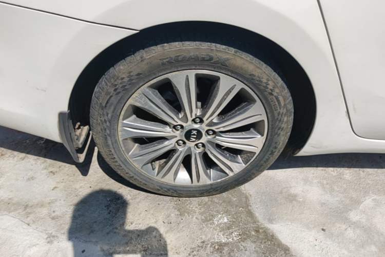 Used Kia K4 2015 1.8L Automatic GLS Special Exterior 5