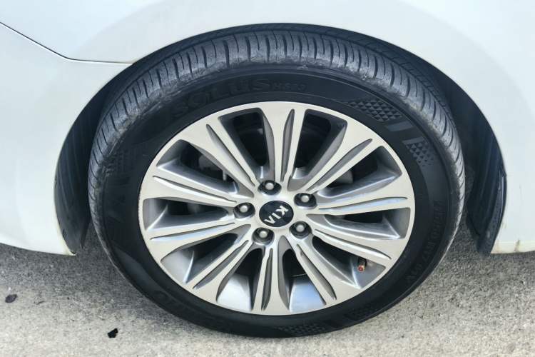 Used Kia K4 2015 1.8L Automatic GLS Special Exterior 5