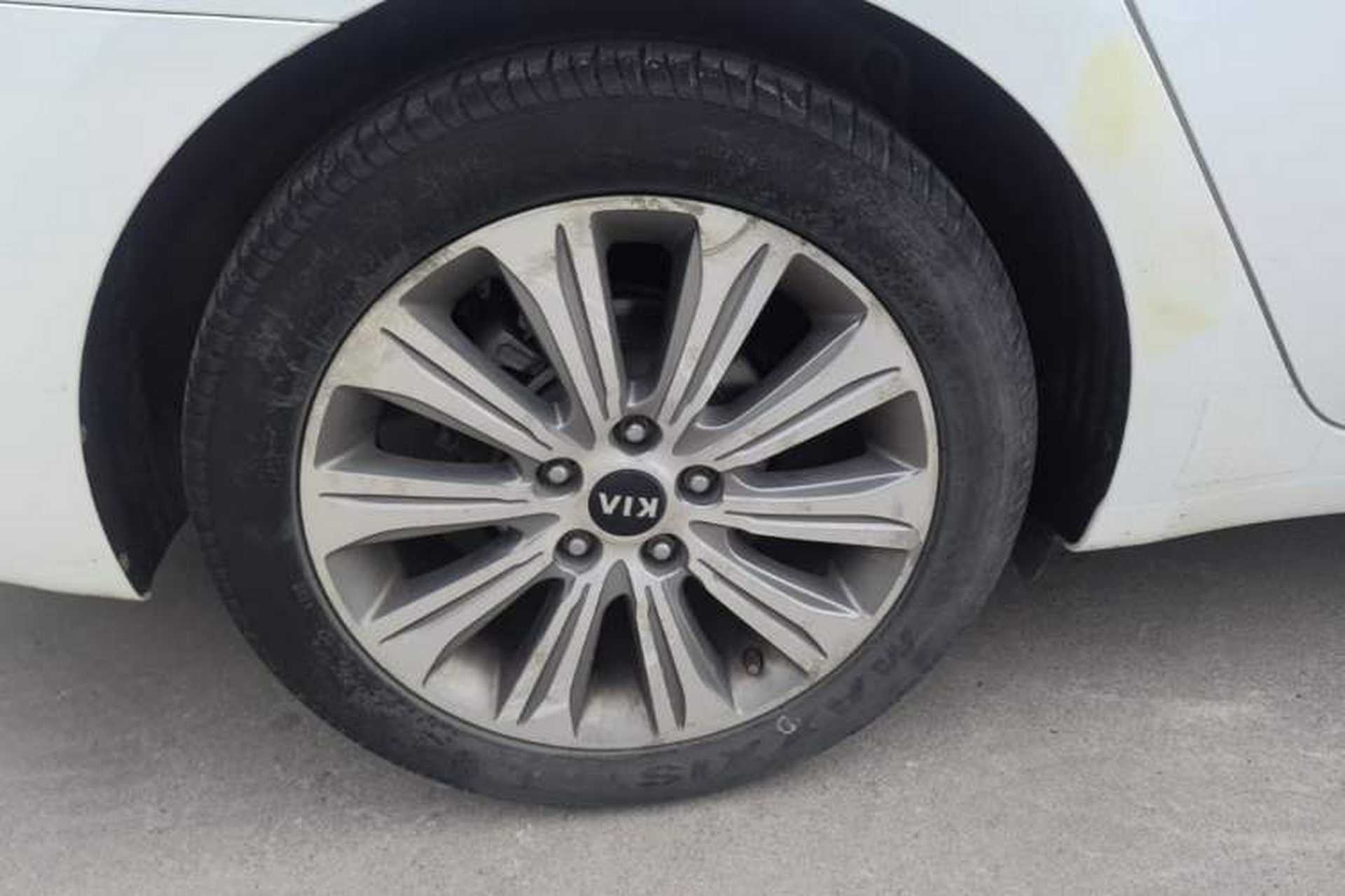Used Kia K4 2015 1.8L Automatic GLS Special Exterior 5