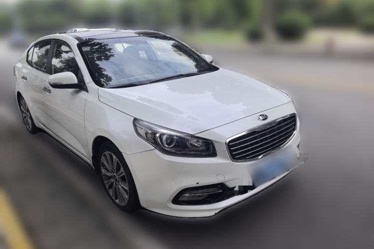 Used Kia K4 2015 1.8L Automatic DLX Special Front Right 45 Deg