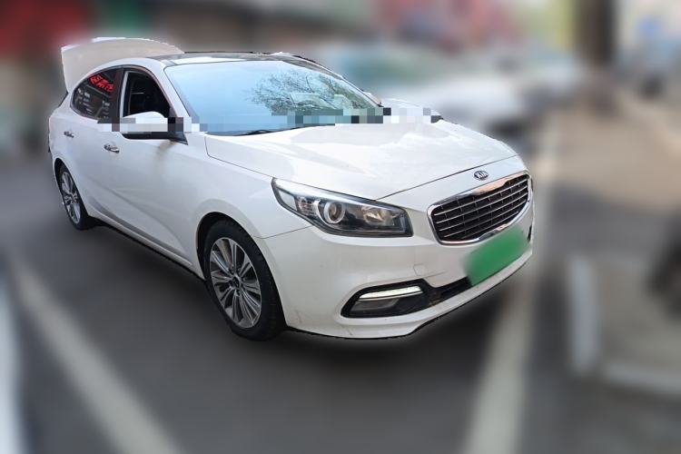 Used Kia K4 2015 1.8L Automatic DLX Special Front Right 45 Deg