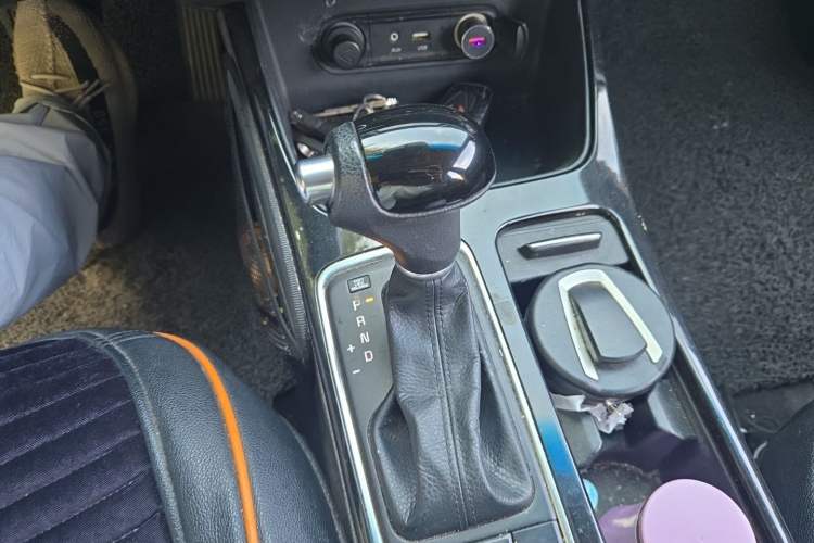 Used Kia K4 2015 1.6T Automatic T-GLS Special Gear Lever