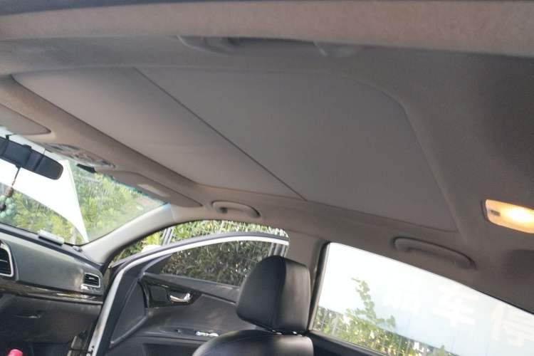 Used Kia K4 2015 1.8L Automatic GLS Special Headliner