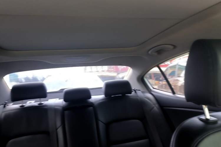 Used Kia K4 2015 1.8L Automatic GLS Special Headliner