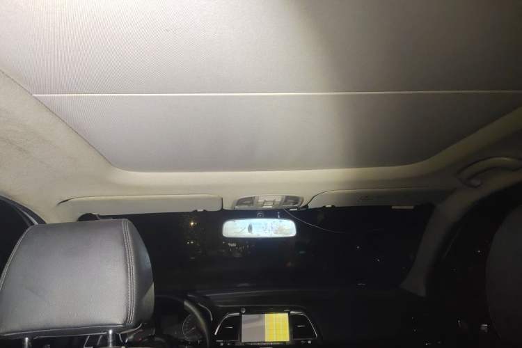 Used Kia K4 2015 1.8L Automatic GLS Special Headliner