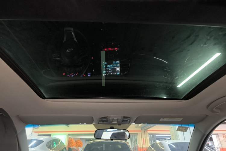 Used Kia K4 2015 1.8L Automatic GLS Special Headliner