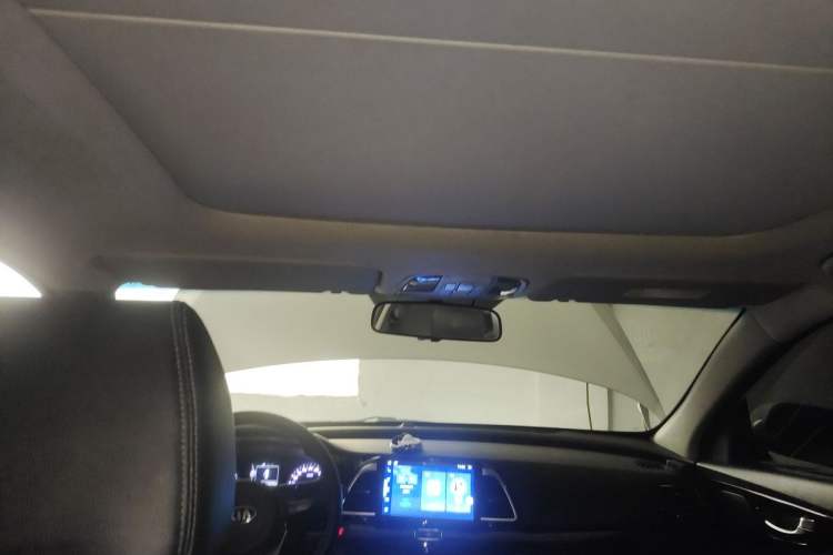 Used Kia K4 2015 1.8L Automatic GLS Special Headliner