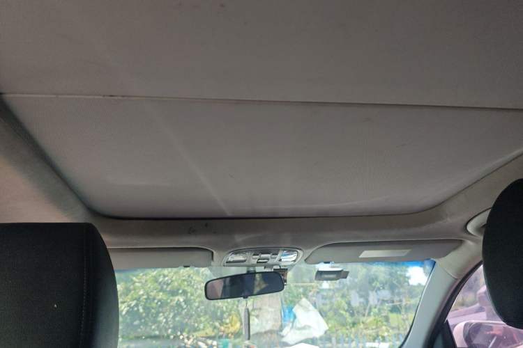 Used Kia K4 2015 1.8L Automatic GLS Special Headliner