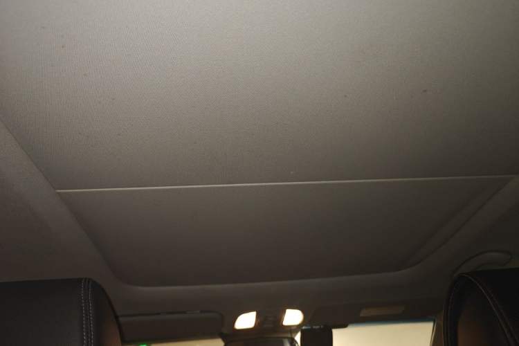 Used Kia K4 2015 1.8L Automatic GLS Special Headliner