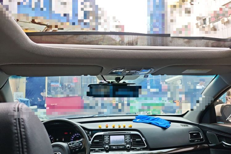 Used Kia K4 2015 1.8L Automatic DLX Special Headliner