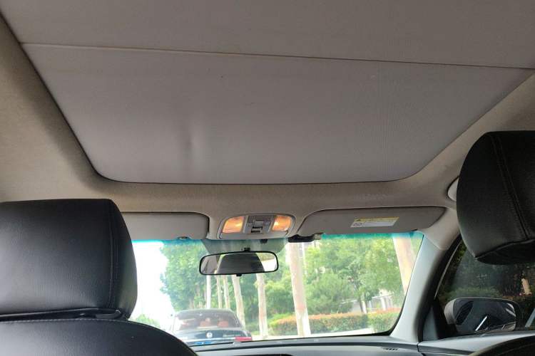 Used Kia K4 2015 1.8L Automatic GLS Special Headliner