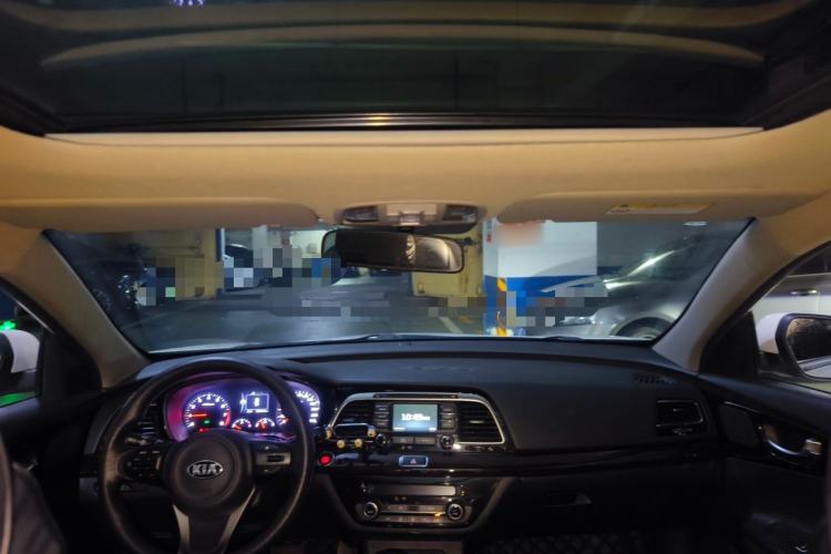 Used Kia K4 2015 1.8L Automatic GLS Special Headliner