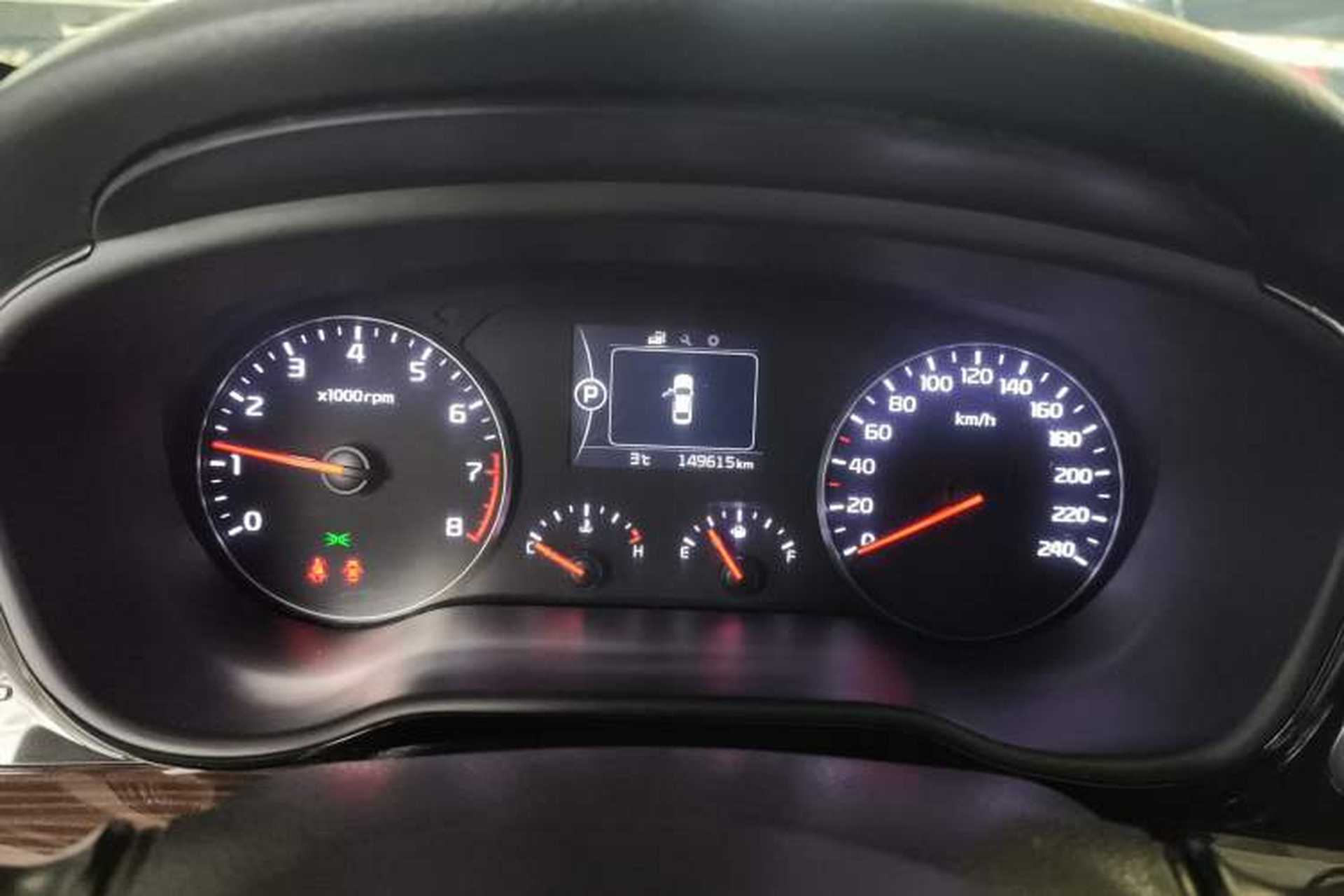 Used Kia K4 2015 1.8L Automatic GLS Special Instrument Cluster