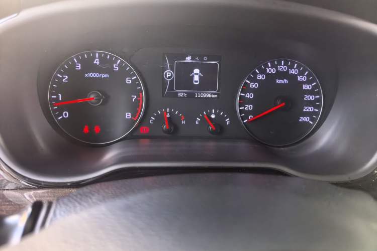 Used Kia K4 2015 1.8L Automatic GLS Special Instrument Cluster