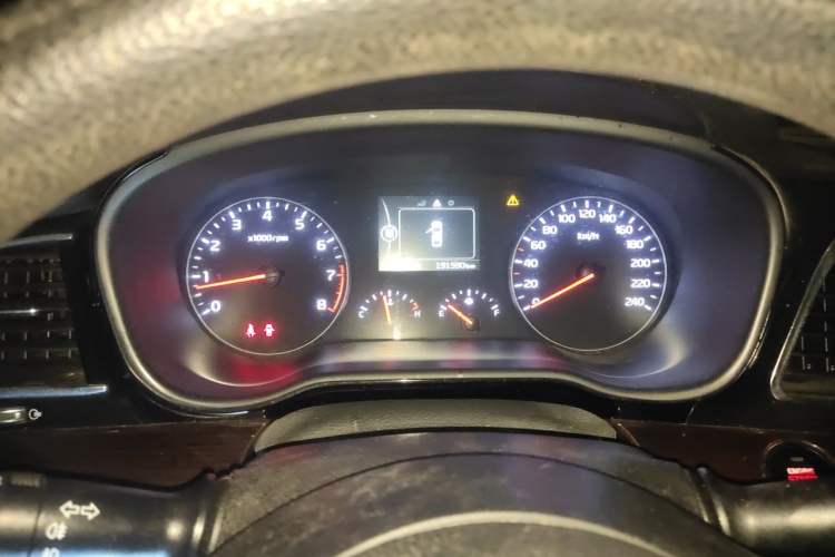 Used Kia K4 2015 1.8L Automatic GLS Special Instrument Cluster