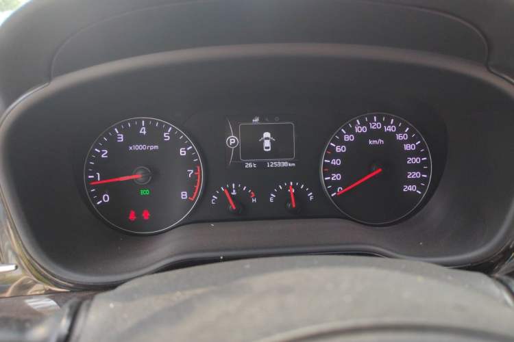 Used Kia K4 2015 1.8L Automatic GLS Special Instrument Cluster