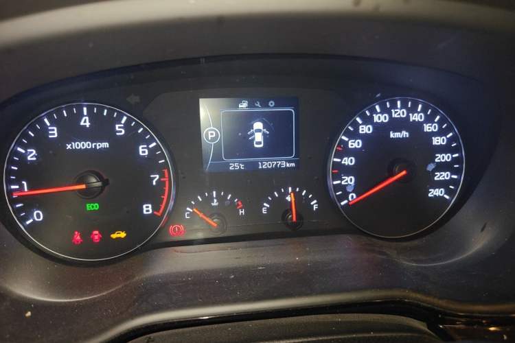 Used Kia K4 2015 1.8L Automatic GLS Special Instrument Cluster