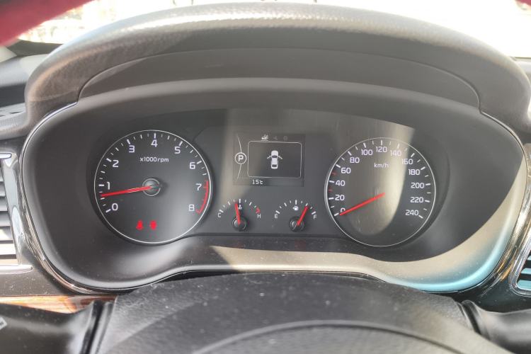 Used Kia K4 2015 1.8L Automatic GLS Special Instrument Cluster