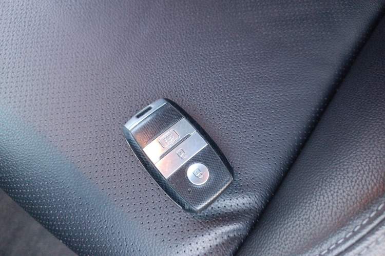 Used Kia K4 2015 1.8L Automatic GLS Special Interior 1