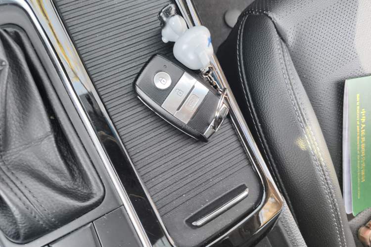 Used Kia K4 2015 1.8L Automatic GLS Special Interior 1