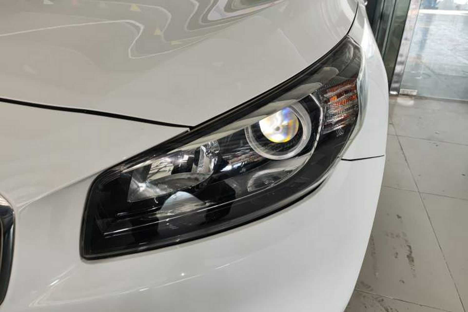 Used Kia K4 2015 1.8L Automatic DLX Special Left Front Headlight
