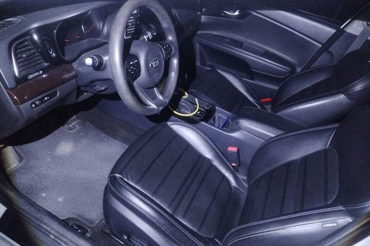 Used Kia K4 2015 1.8L Automatic GLS Special Left Front Seat