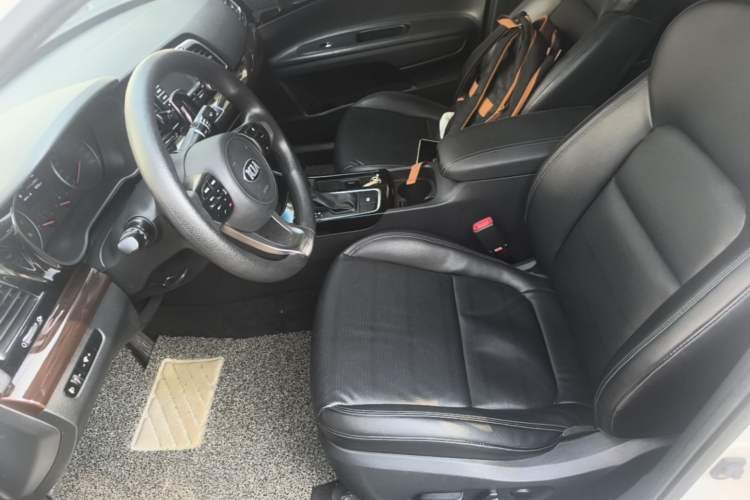 Used Kia K4 2015 1.8L Automatic GLS Special Left Front Seat