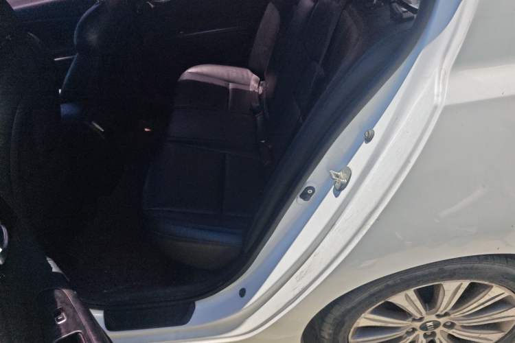 Used Kia K4 2015 1.8L Automatic GLS Special Left Rear Seat