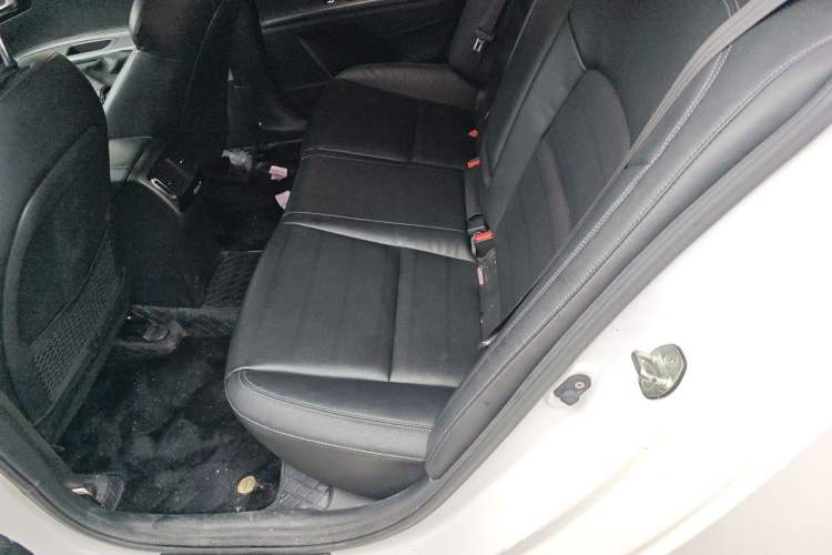 Used Kia K4 2015 1.8L Automatic GLS Special Left Rear Seat