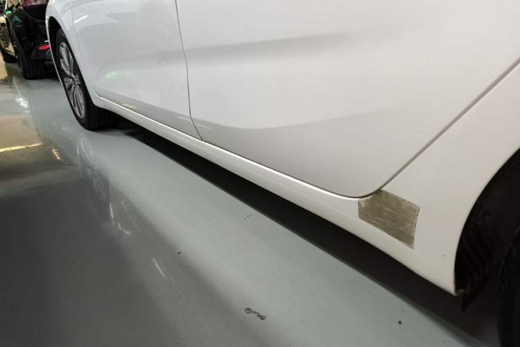 Used Kia K4 2015 1.8L Automatic GLS Special Left Side Sill