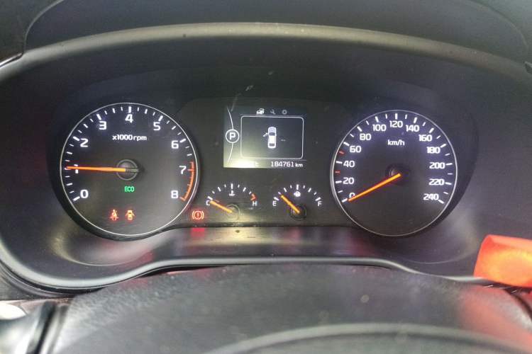 Used Kia K4 2015 1.8L Automatic GLS Special Odometer Close Up
