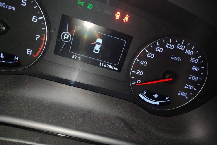 Used Kia K4 2015 1.8L Automatic DLX Special Odometer Close Up