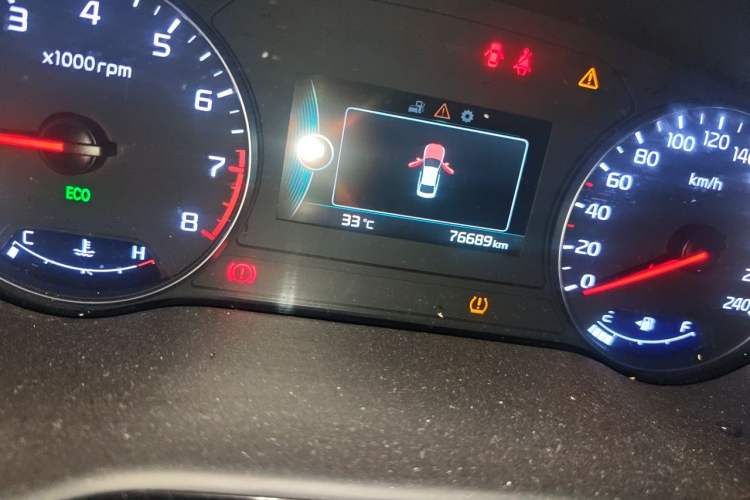 Used Kia K4 2015 1.8L Automatic DLX Special Odometer Close Up