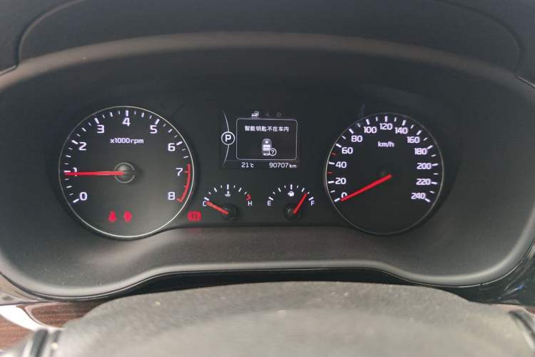 Used Kia K4 2015 1.8L Automatic GLS Special Odometer Close Up