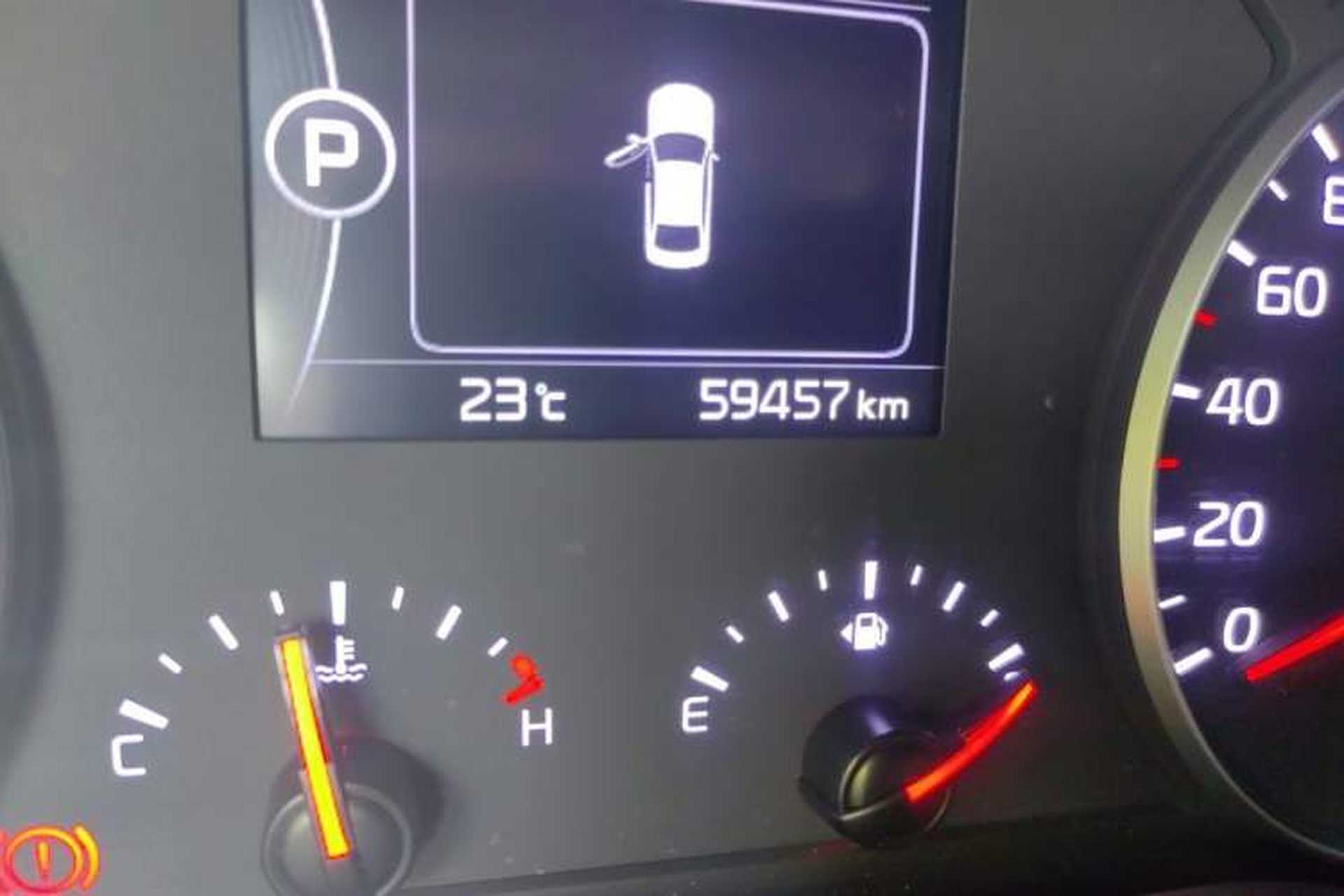 Used Kia K4 2015 1.8L Automatic GLS Special Odometer Close Up