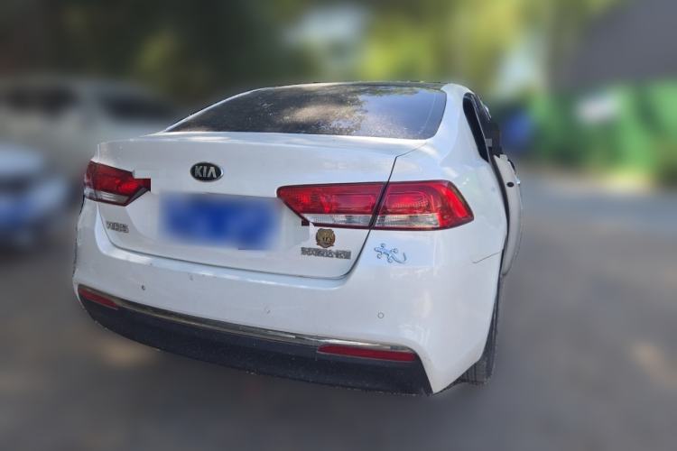 Used Kia K4 2015 1.6T Automatic T-GLS Special Rear Right 45 Deg